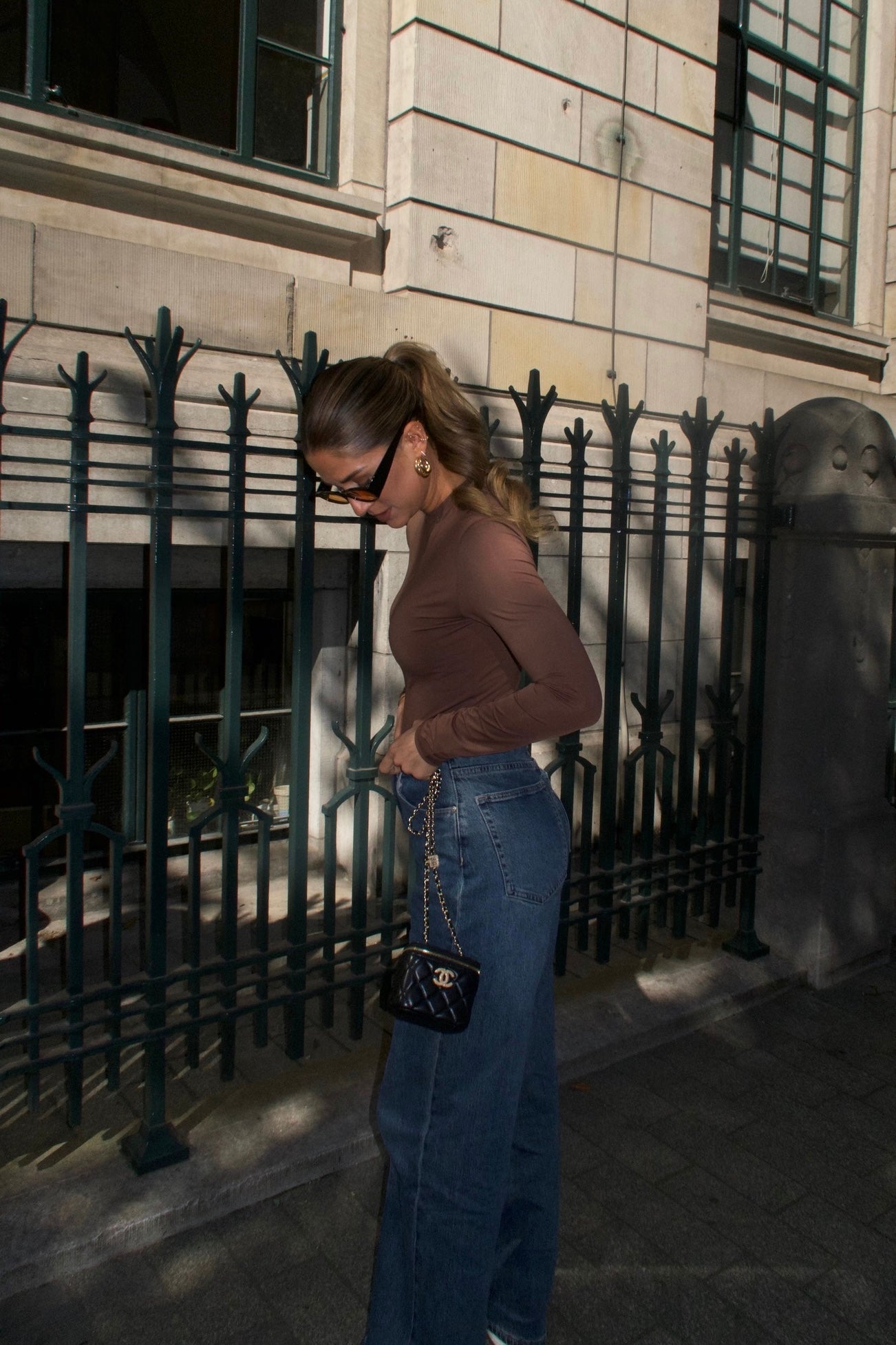 THE LONG SLEEVE COLLAR BODY