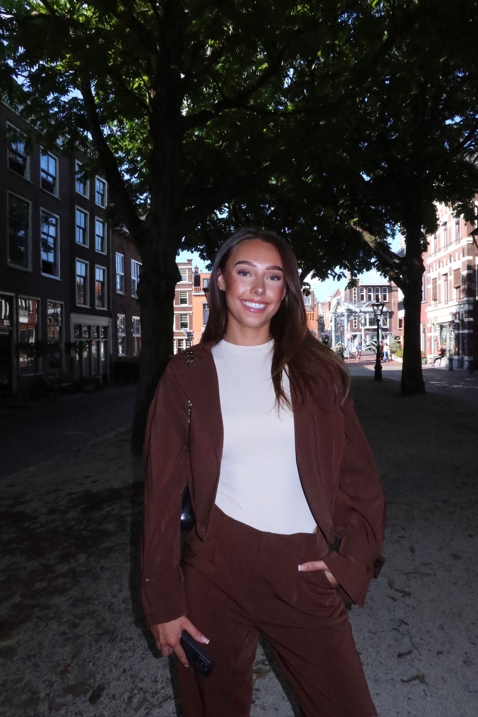 Short sleeve collar body beige women