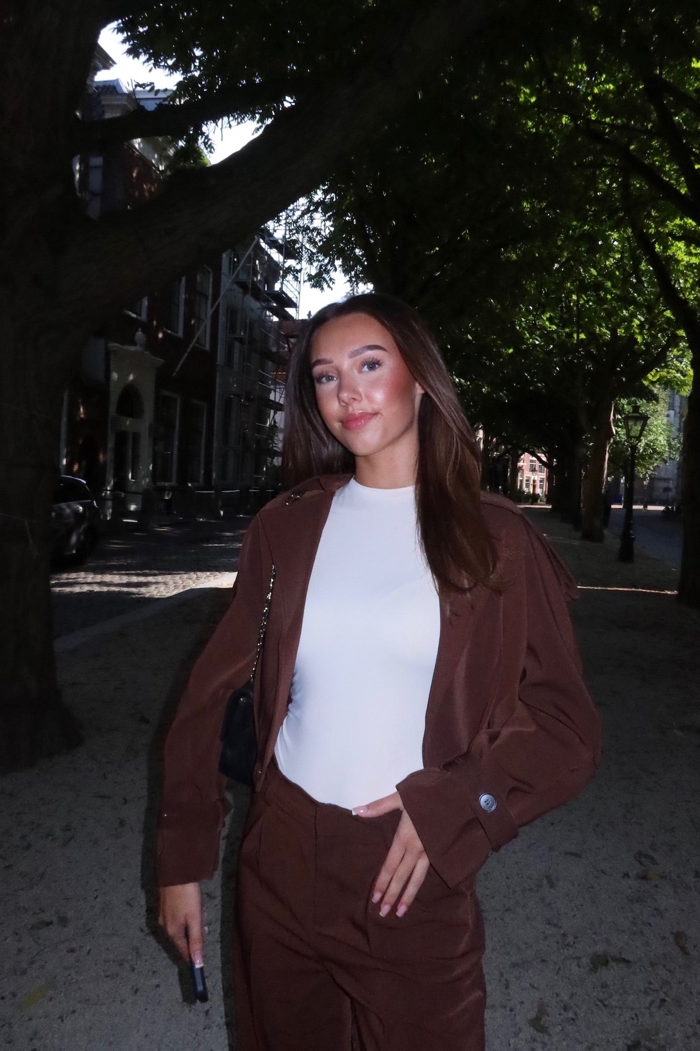 Short sleeve collar body beige women