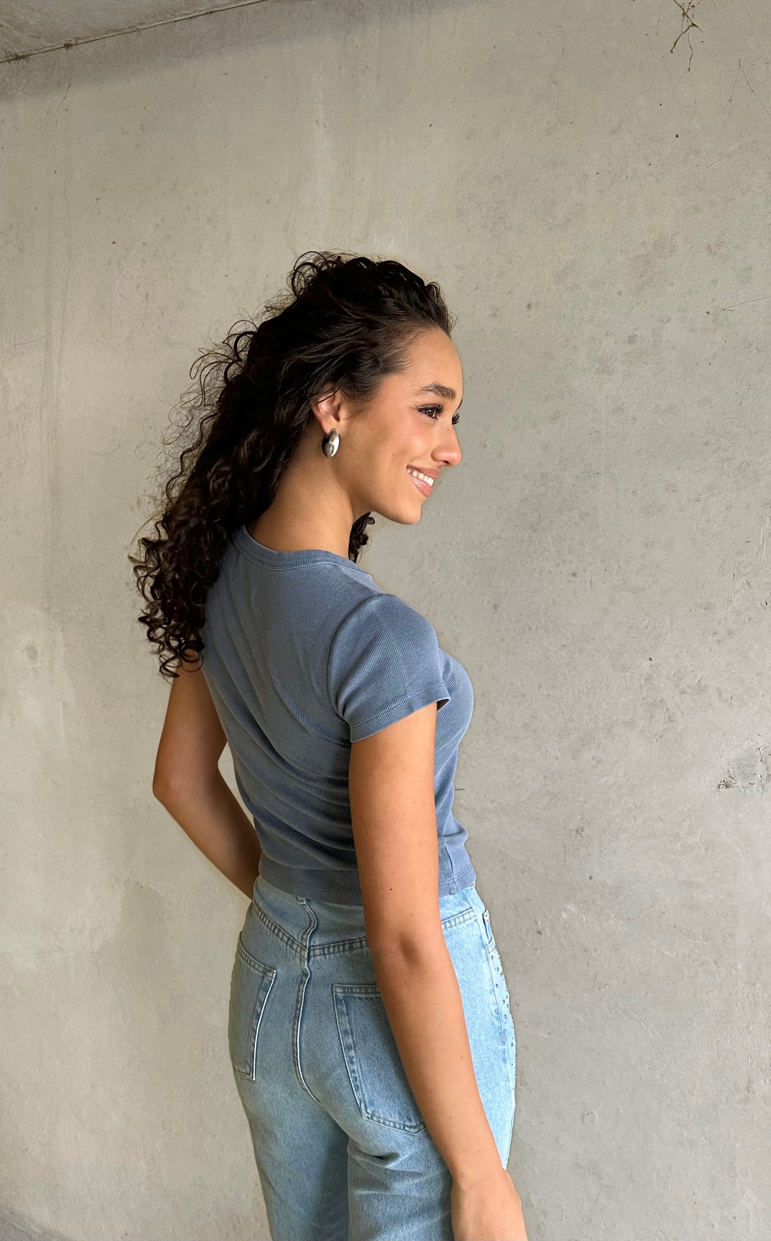 Garment dyed tee blue women