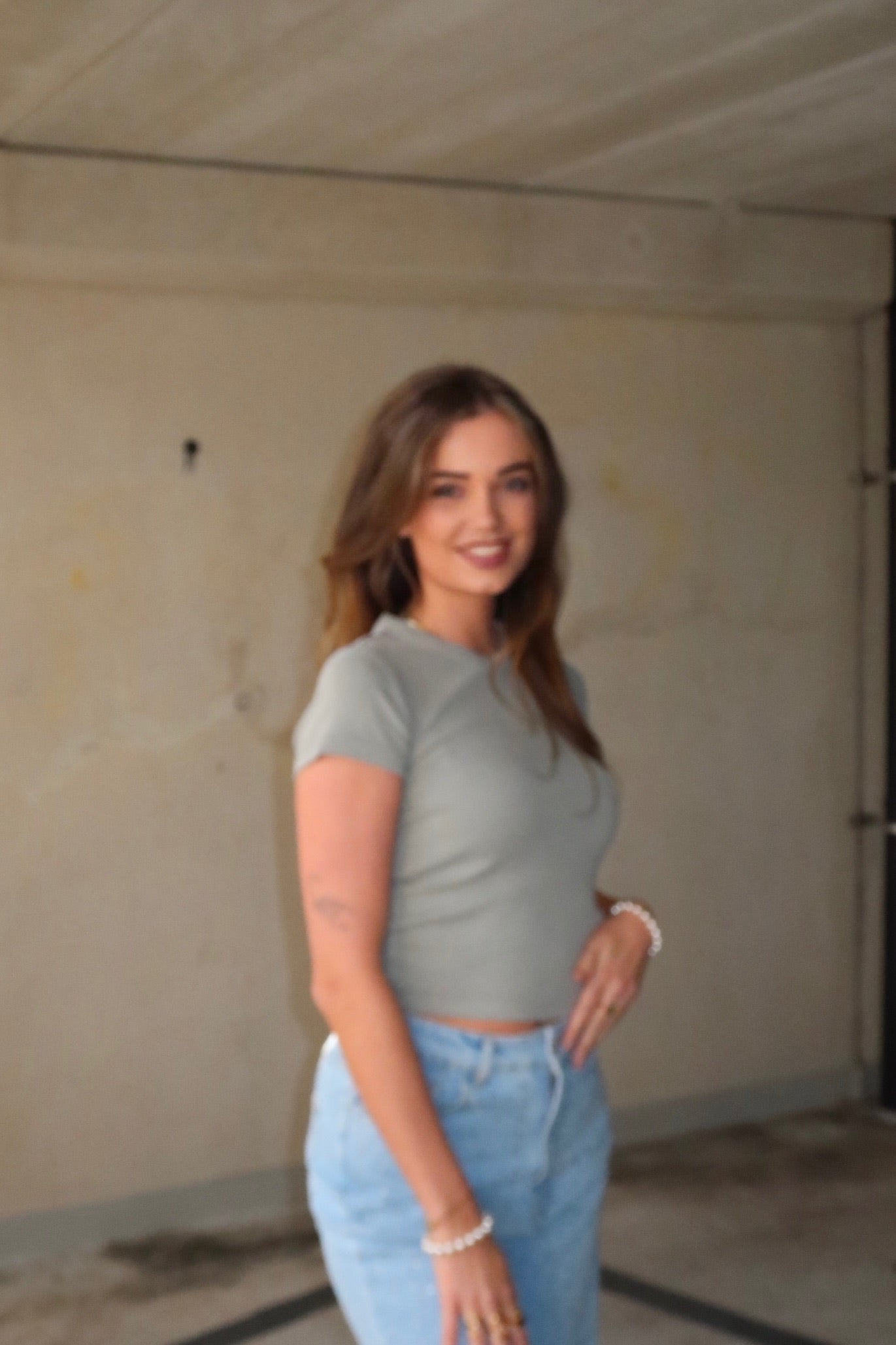 Garment dyed tee green women