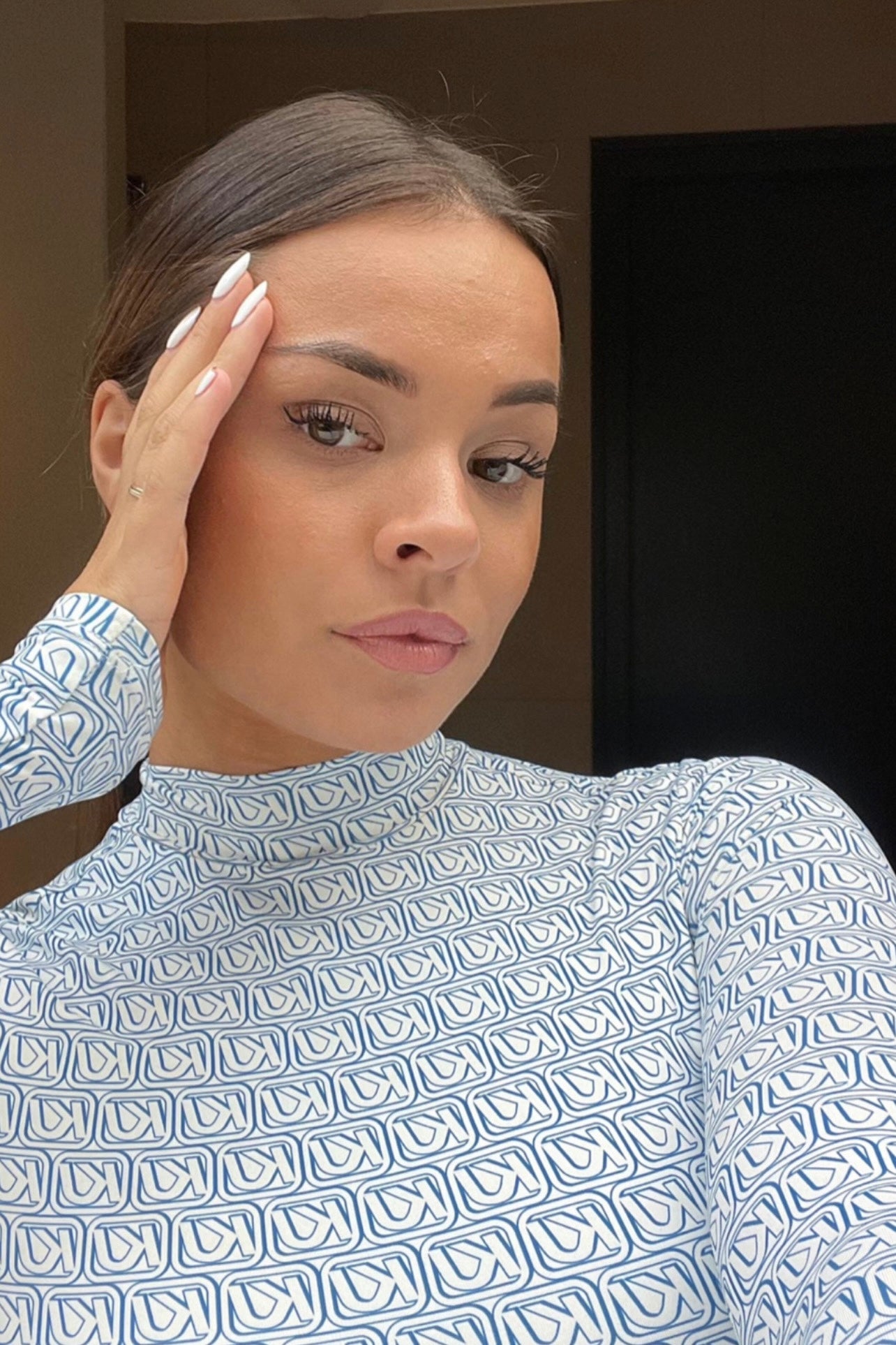 Mock neck body all over print blue women