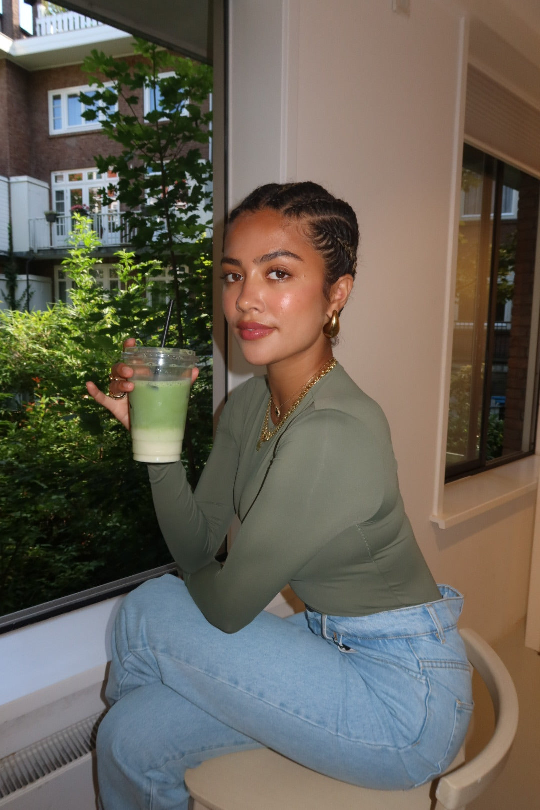 Round neck body army green women