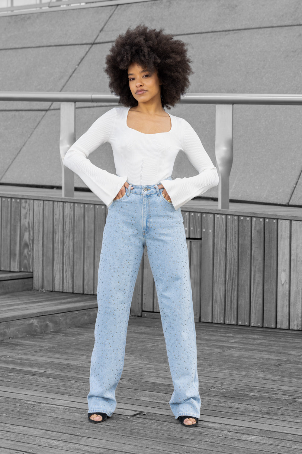 THE KNITTED HEARTSHAPE TOP