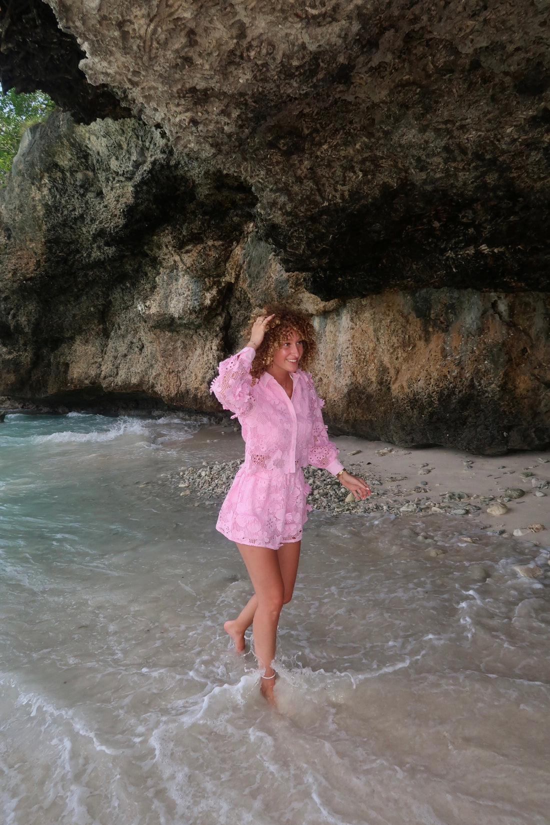 THE CROCHET SHORTS
