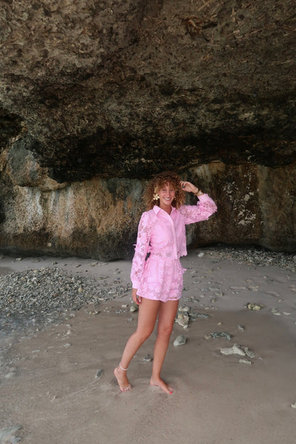 THE CROCHET SHORTS