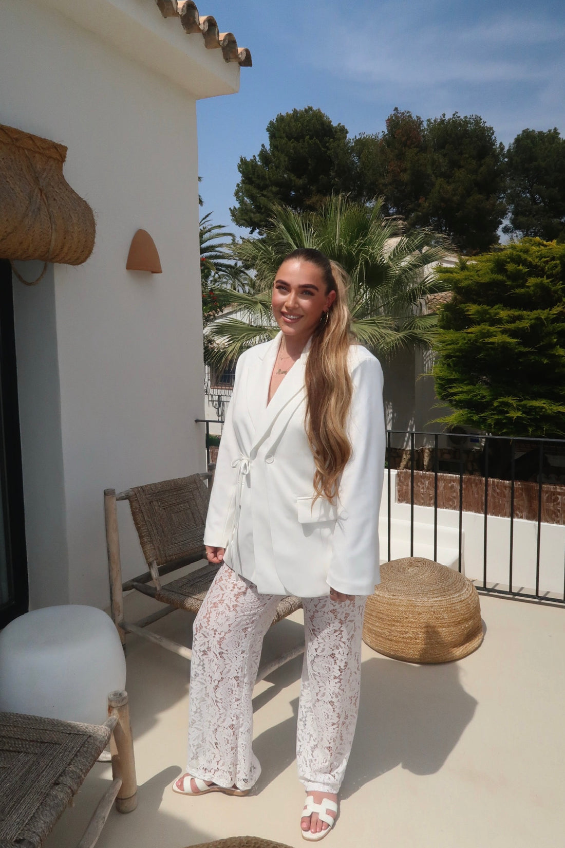 THE LACE SUMMER PANTS