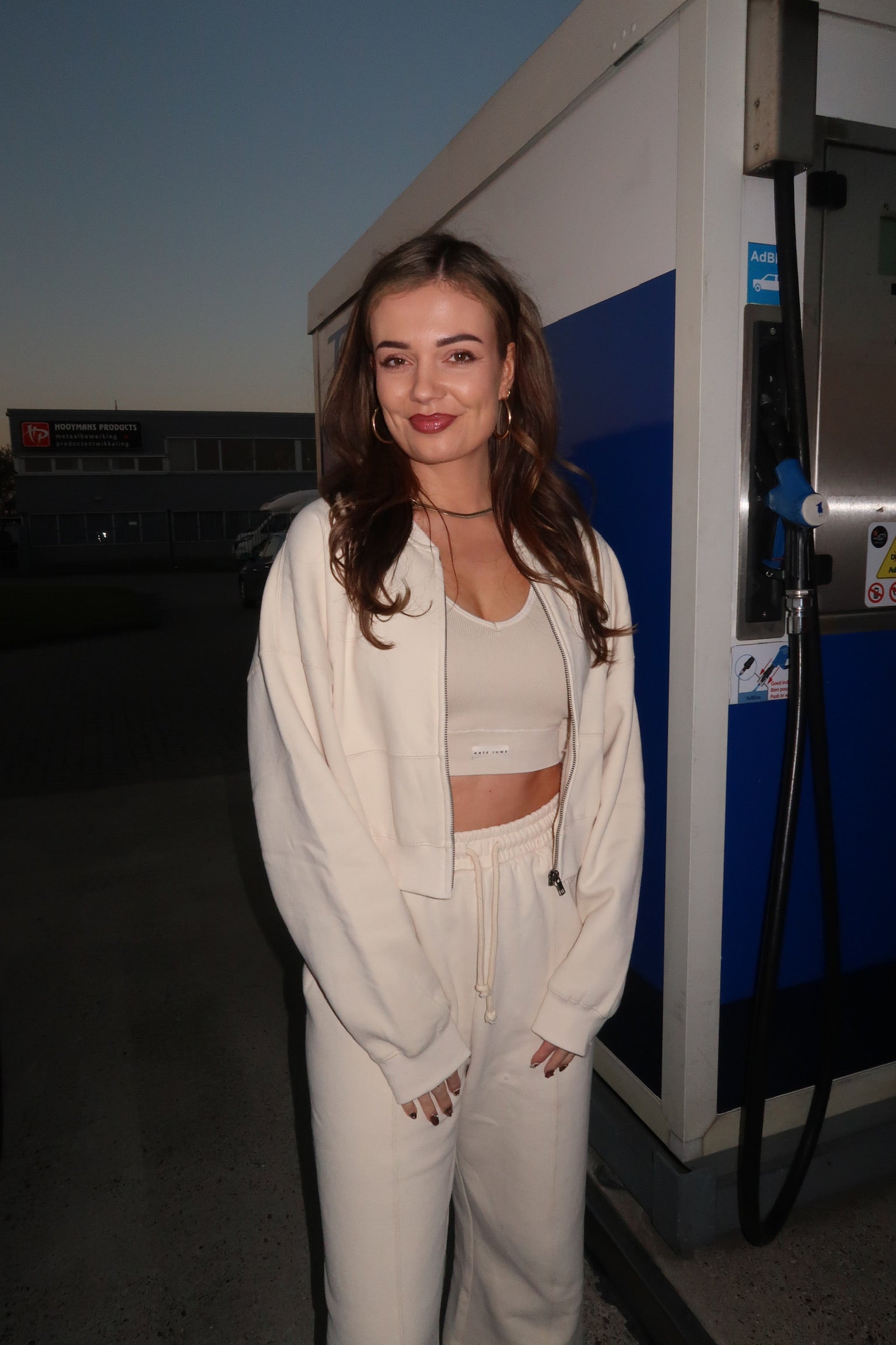 THE STRAIGHT LEG SWEATPANTS