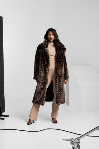 THE LOGO COAT