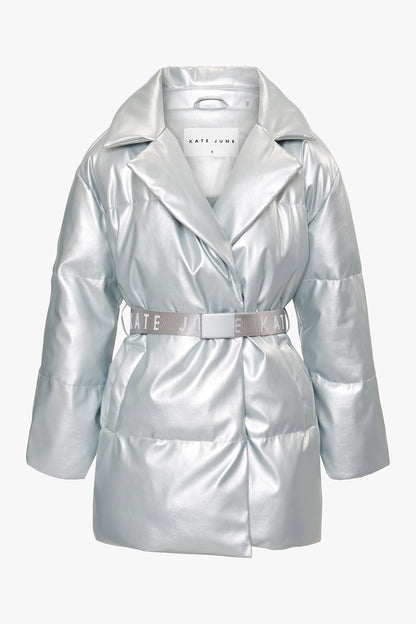 THE BELTED COAT