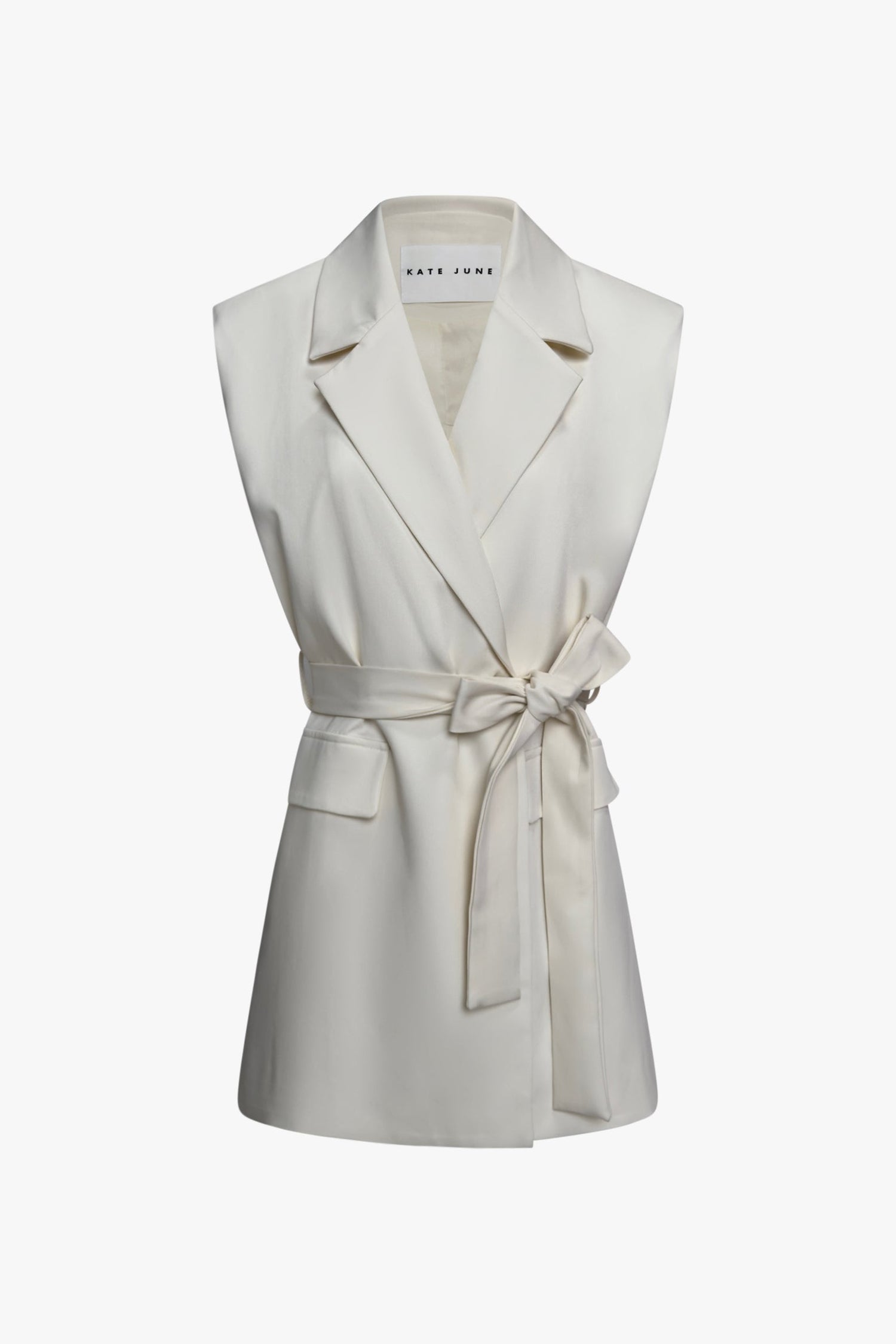 THE CLASSIC SLEEVELESS BLAZER CRÈME women — KATE JUNE
