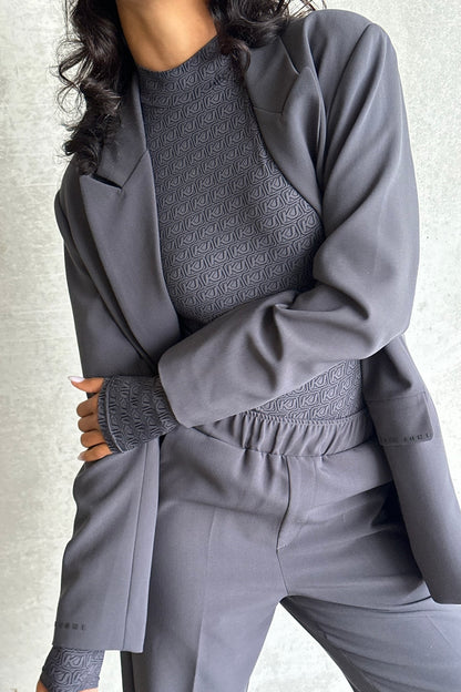 THE STRAIGHT LEG SUIT PANTS