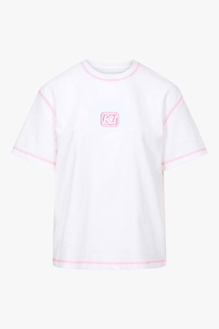 THE OVERSIZED LOGO TEE