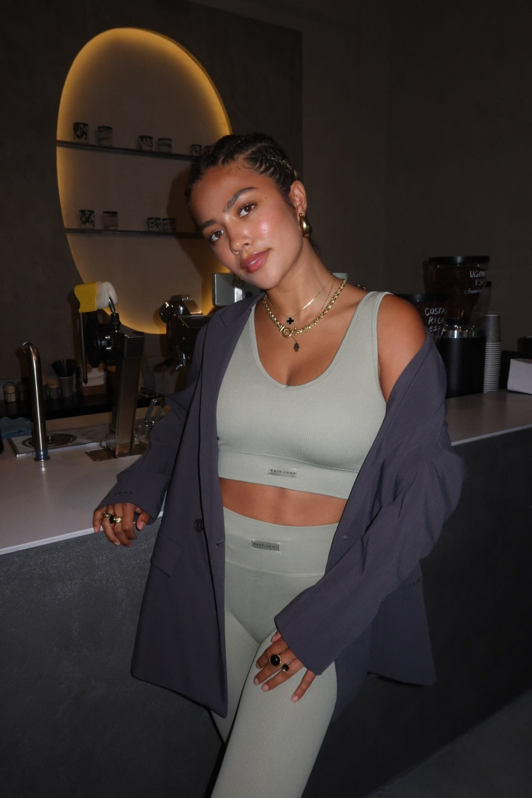 THE SEAMLESS ACTIVE TOP